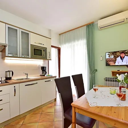 Marija Apartment *